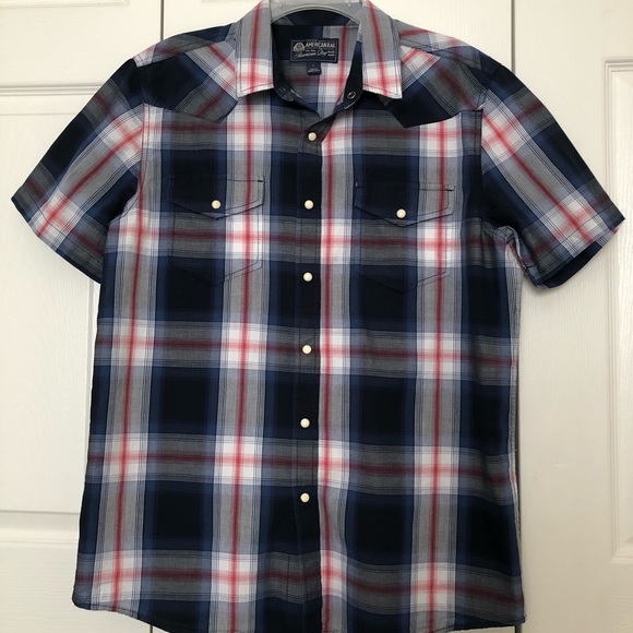 American Rag Other - American Rag blue/red snap button ss shirt